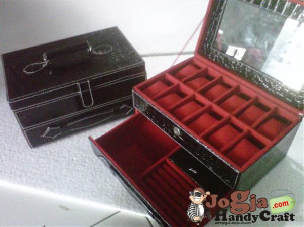 Box Jam isi 12 Plus Laci Perhiasan Handle Cover Black Croco