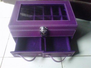 Box Jam isi 12 Susun 2 Laci