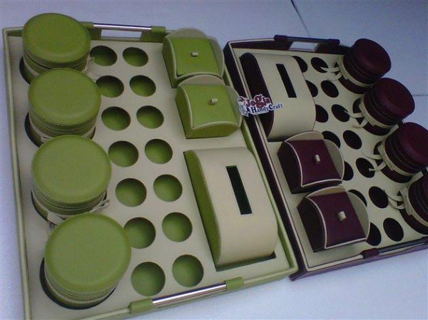 Trayset Praktis Jumbo - Set Tray Toples Vinyl 4in1