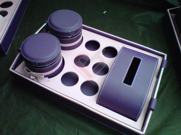 Trayset Toples Isi 2, 6 Aqua Hole, 1 Tissue Box