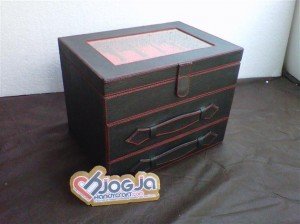 Box Jam Susuin Isi 24 Mix Laci Accesories