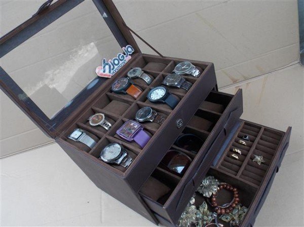 Watch Box Organizer For 12 Watches Mix Glasses and Accesories Drawer
