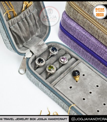 Travel Mini Jewelry Box Tempat Penyimpanan Perhiasan Emas & Aksesoris Kalung, Cincin, Anting, Gelang